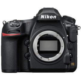 Зеркальный фотоаппарат Nikon D850 в аренду