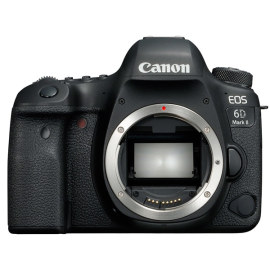 Зеркальный фотоаппарат Canon EOS 6D Mark II в аренду