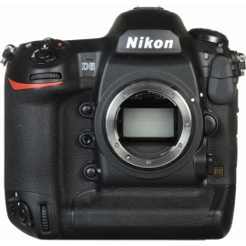 Фотоаппарат Nikon D5 body (XQD only) в аренду